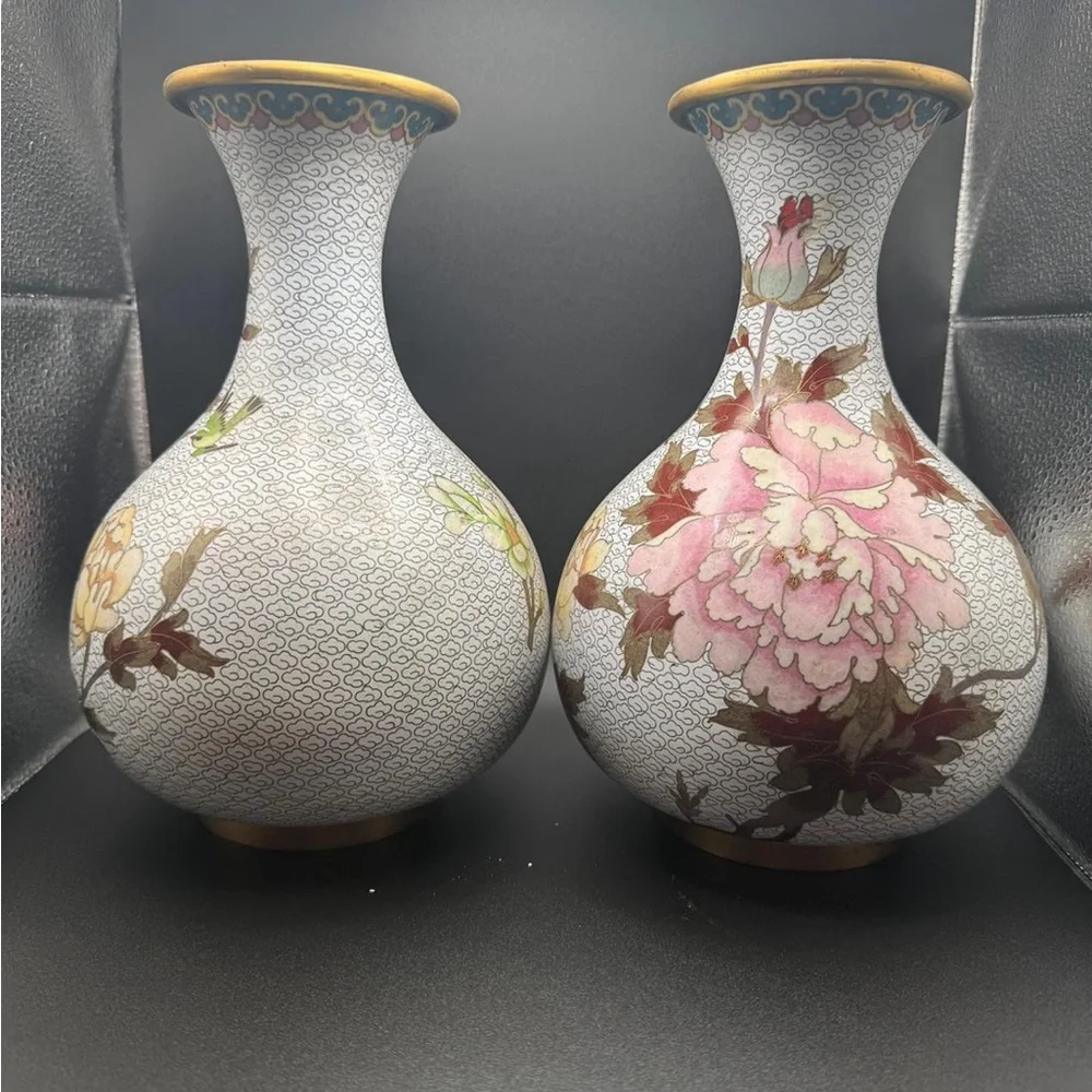 Pair of Porcelain Floral Cloisonné Vases in Pink and Gold